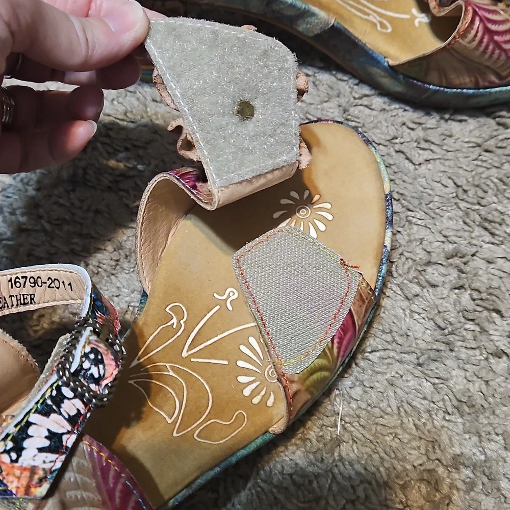 L'ARTISTE Spring Step Leilanie Slingback Leather Floral Sandals - Picture 11 of 12